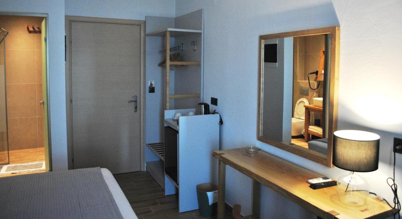 Eleni'S Sea View Adults Only Pefkochori Bagian luar foto