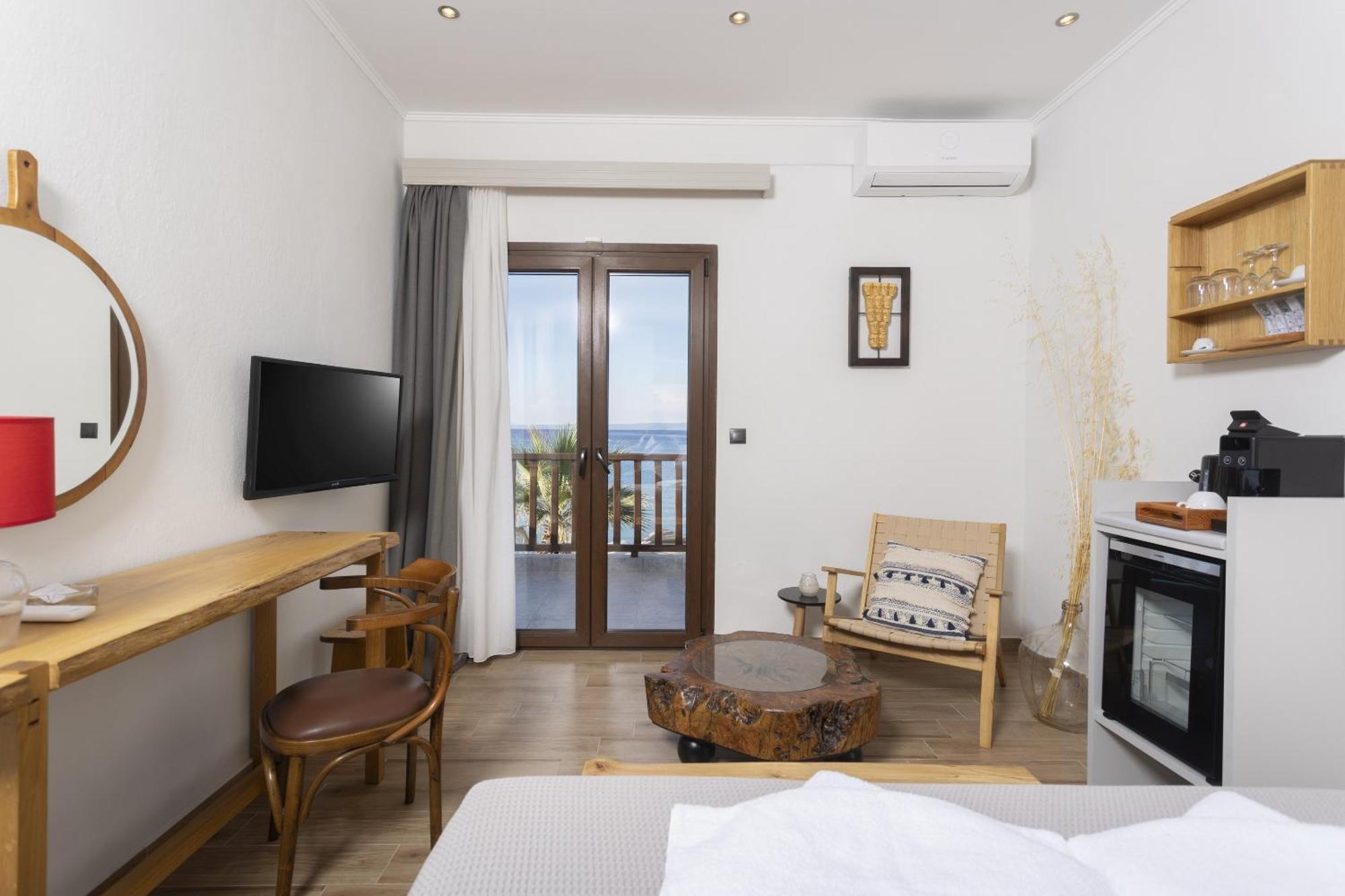 Eleni'S Sea View Adults Only Pefkochori Bagian luar foto
